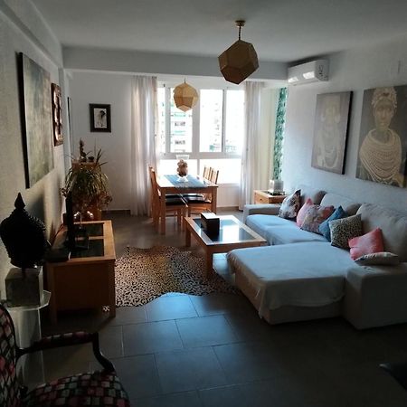Alojamiento Tahri Torremolinos Luaran gambar