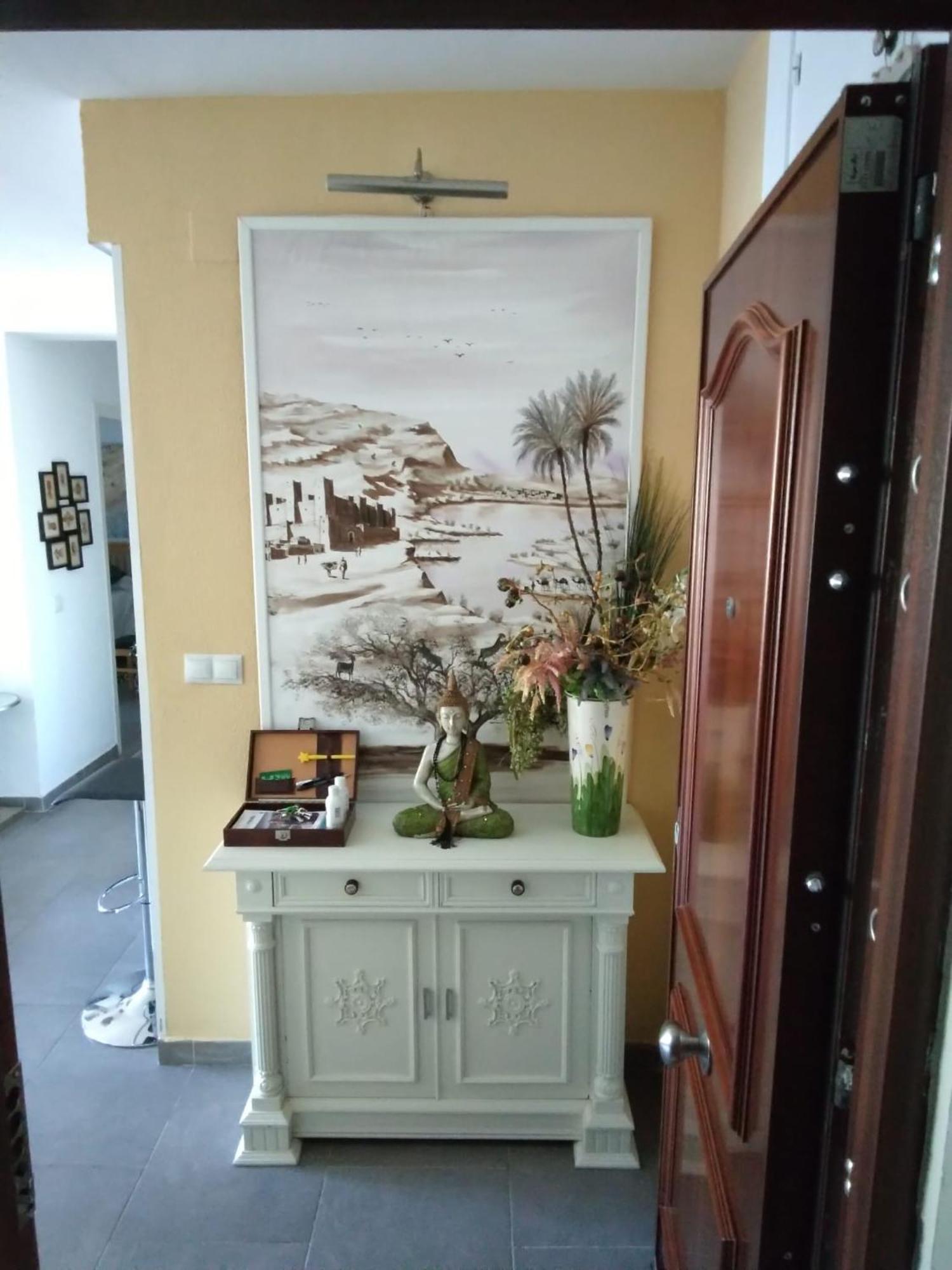 Alojamiento Tahri Torremolinos Luaran gambar