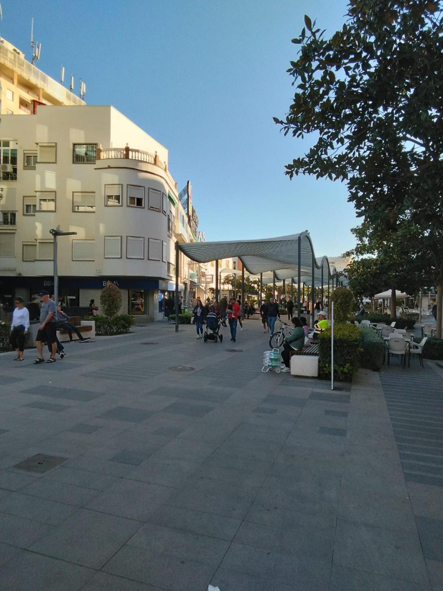 Alojamiento Tahri Torremolinos Luaran gambar